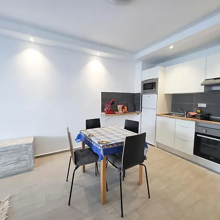 Flower شقة بلايا ذي لاس أميريكاس